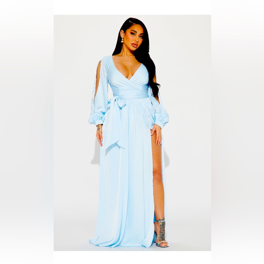 Perfect baby shower dress in blue